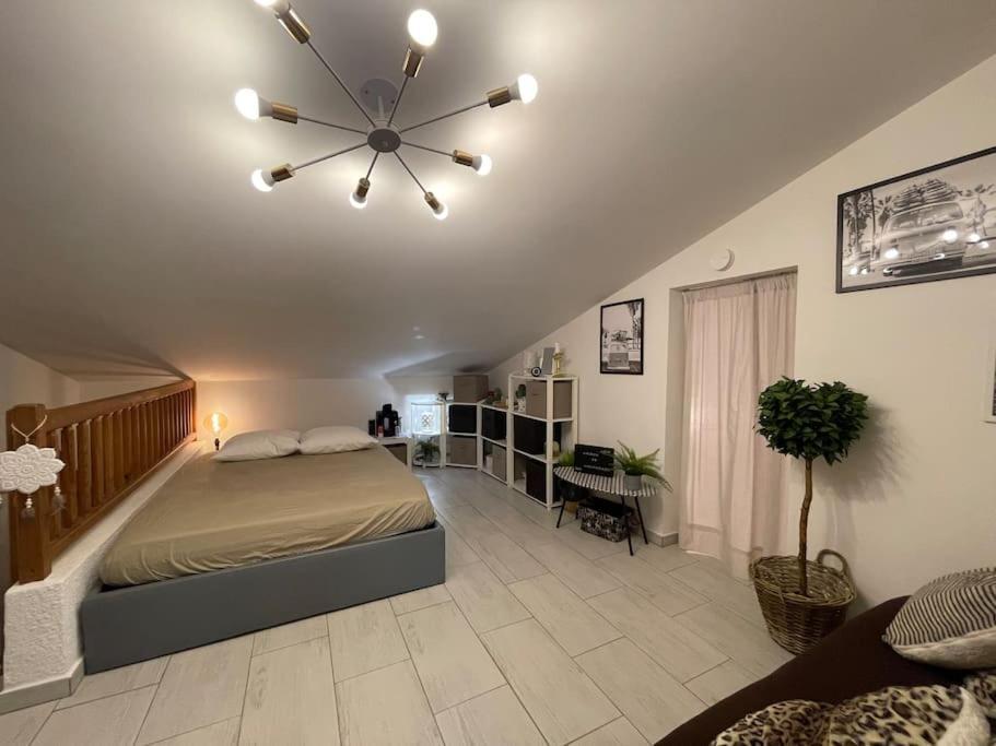 Appartement Vintage 90 M2 Duplex Classe Fréjus Exteriér fotografie